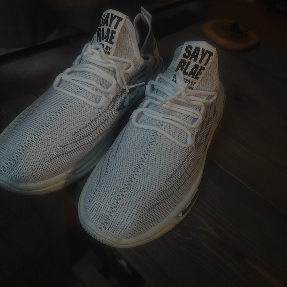 Sayt rlae white size 42 shoes - Picture 1 of 4